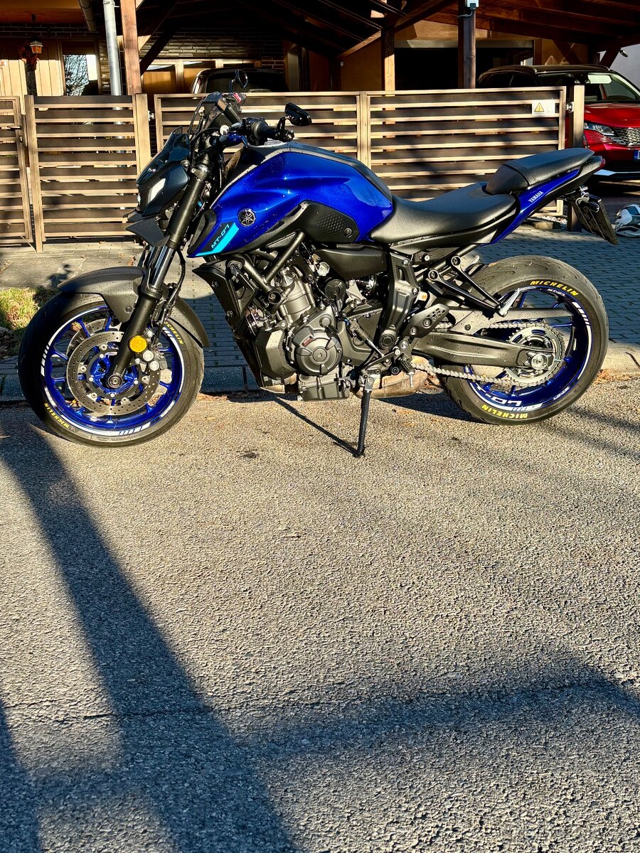 Yamaha MT07 quickshifter