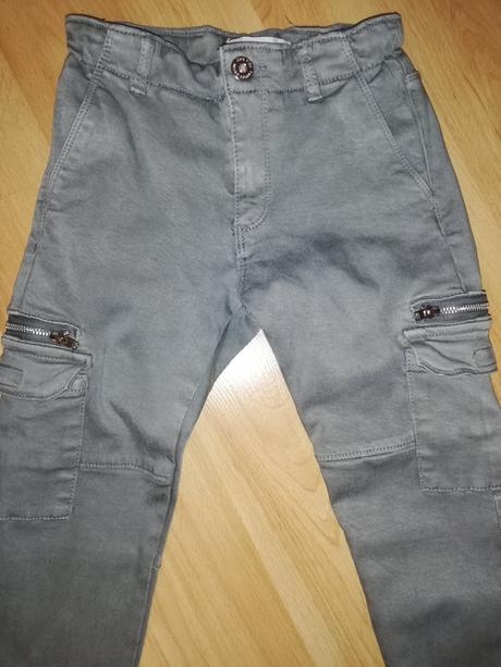 Zara nohavice v.122
