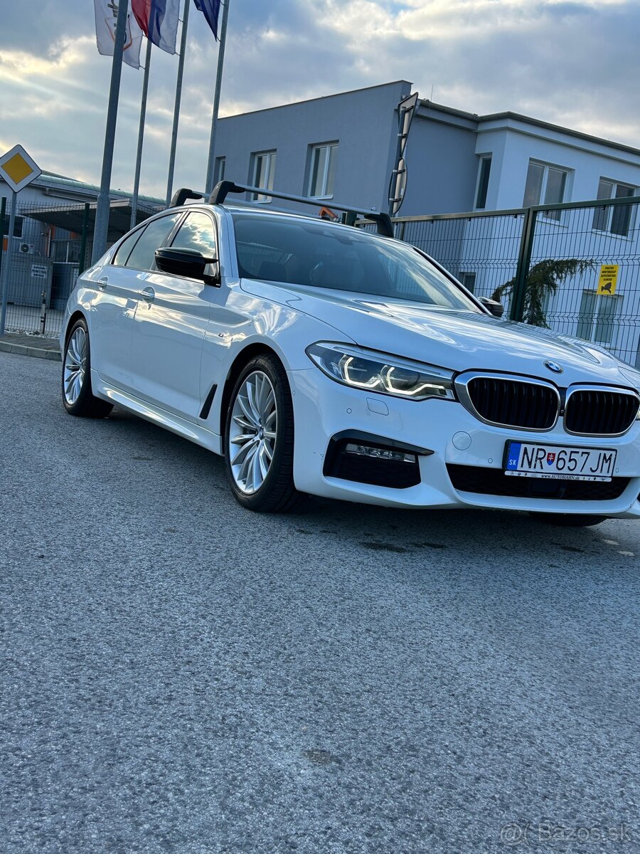 BMW 540i G30 xDrive M-packet Full výbava