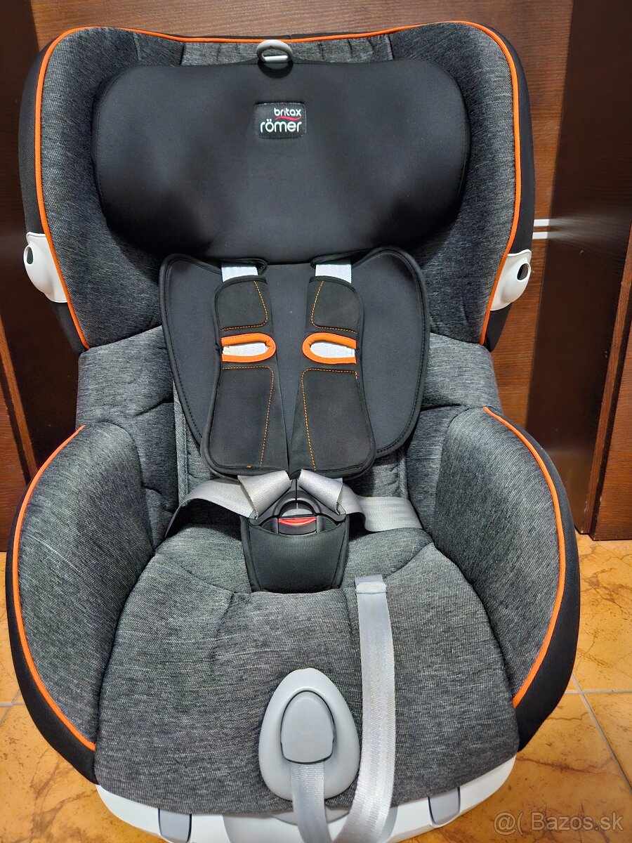 Britax Römer Trifix 9-18 kg
