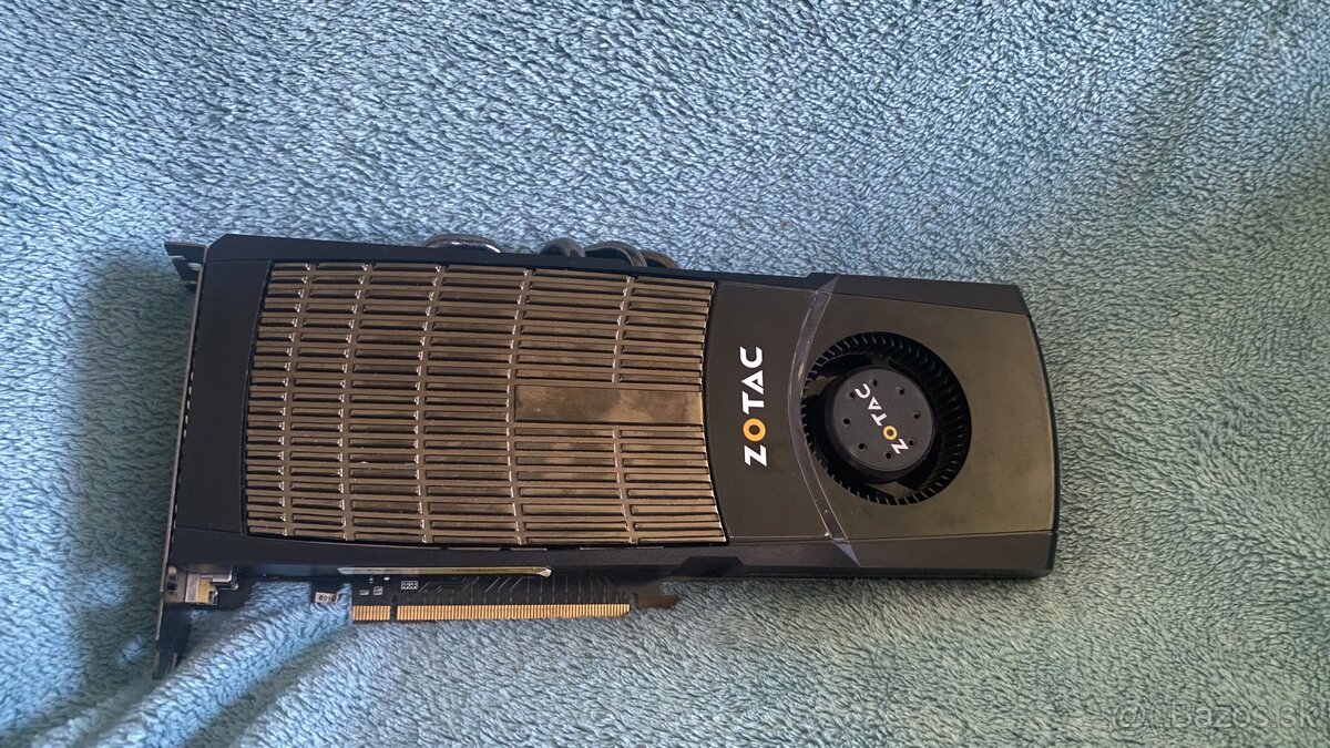 Zotac Synergy Nvidia GTX 570  1280MB GDDR5 320Bit