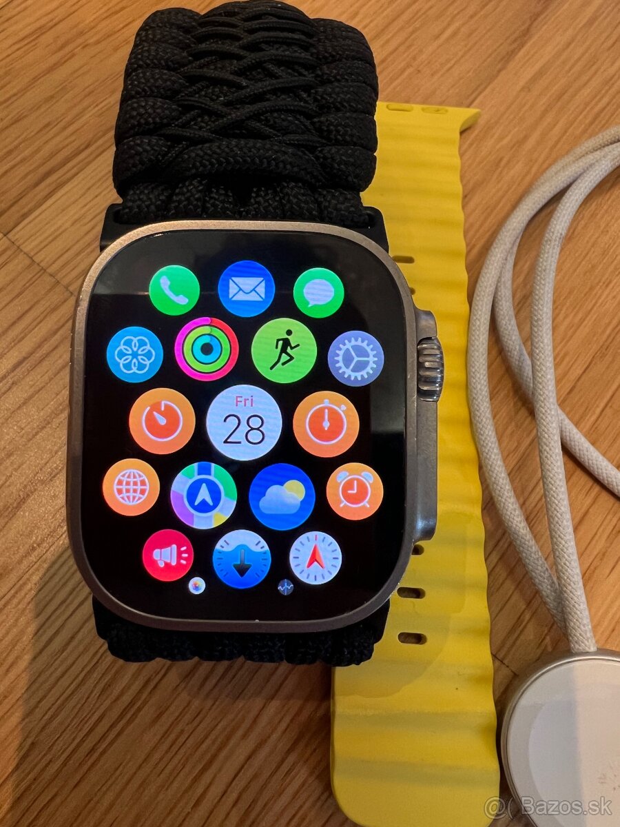 Apple watch Ultra Cellular Titanium 49 mm hodinky