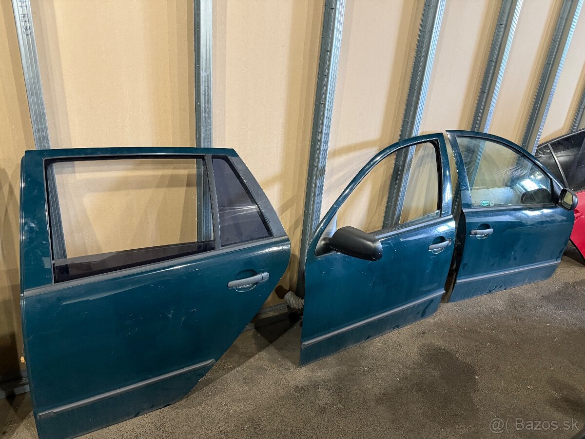 Dvere fabia 1 zelena