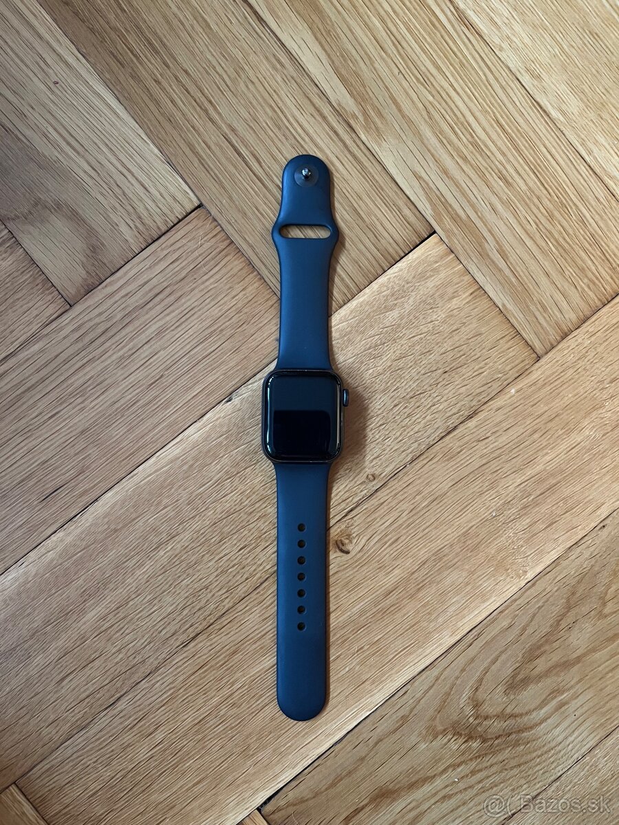 Apple Watch SE 40mm (1st generation)