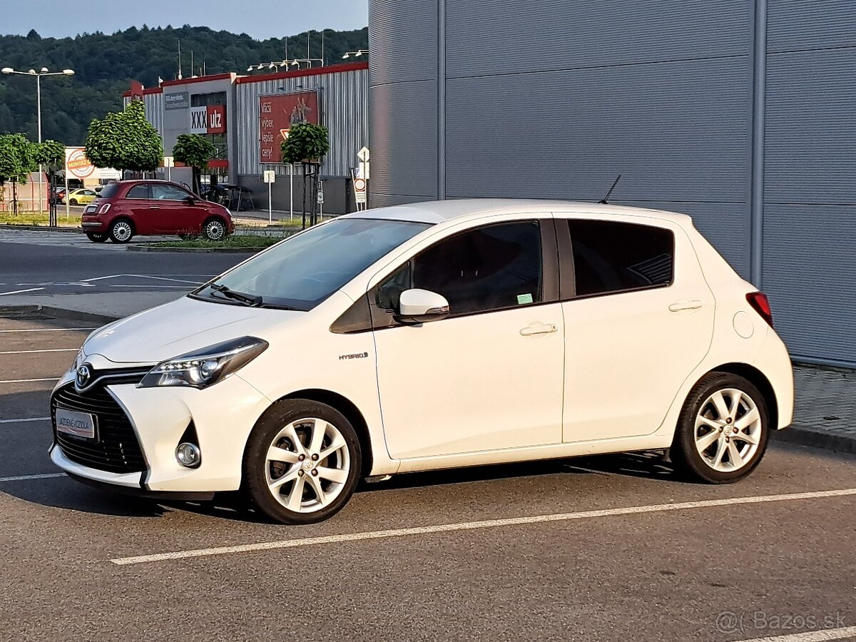 Toyota Yaris Hybrid