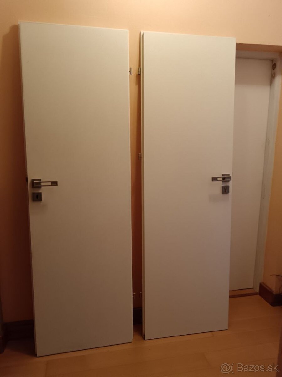 Interiérové dvere, 60 cm, pravé aj ľavé.