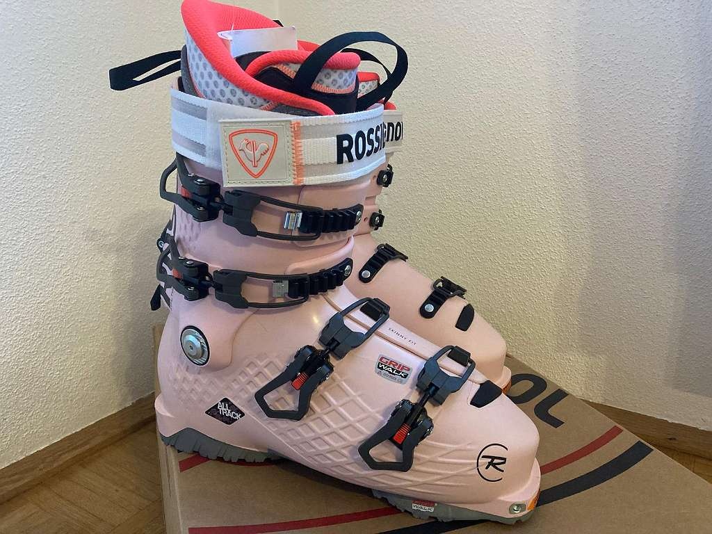 Lyziarky NOVE Rossignol Allttrack Elite 110 w lt gw powder.