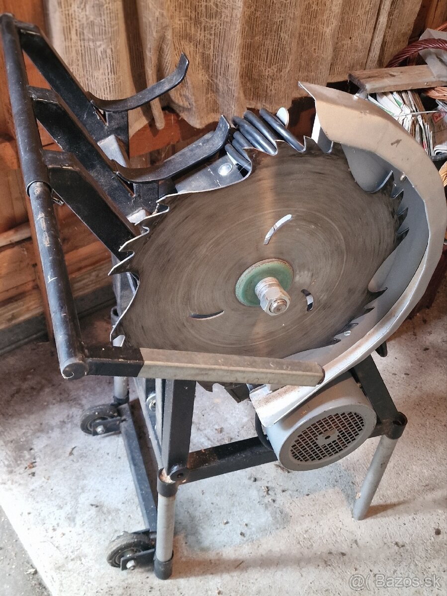 Predám kolískovu pílu na drevo / cirkulár