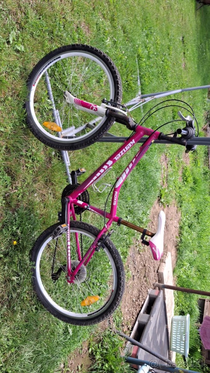 Dievčenský bicykel