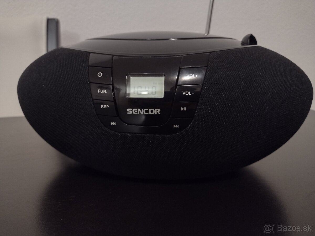 CD/mp3 prehrávač s USB