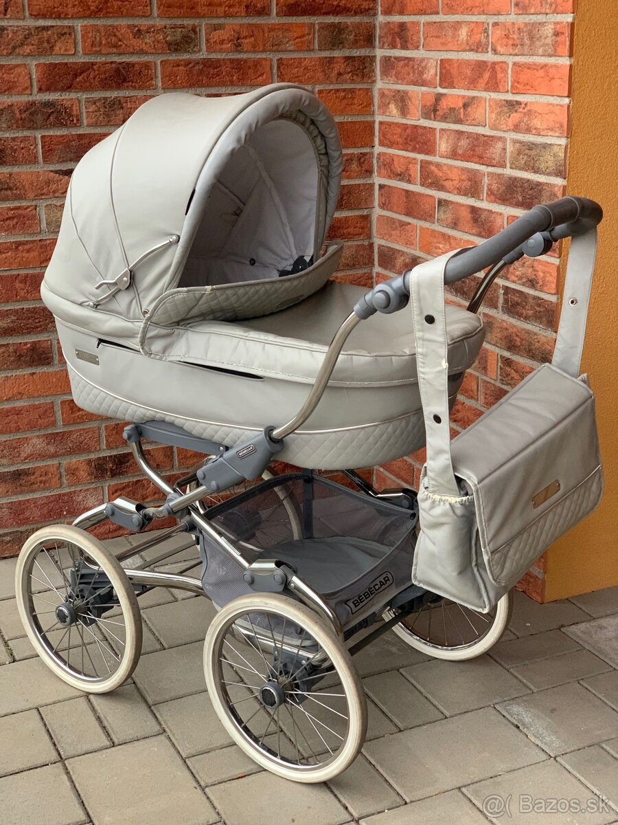 Parádny retro kočík