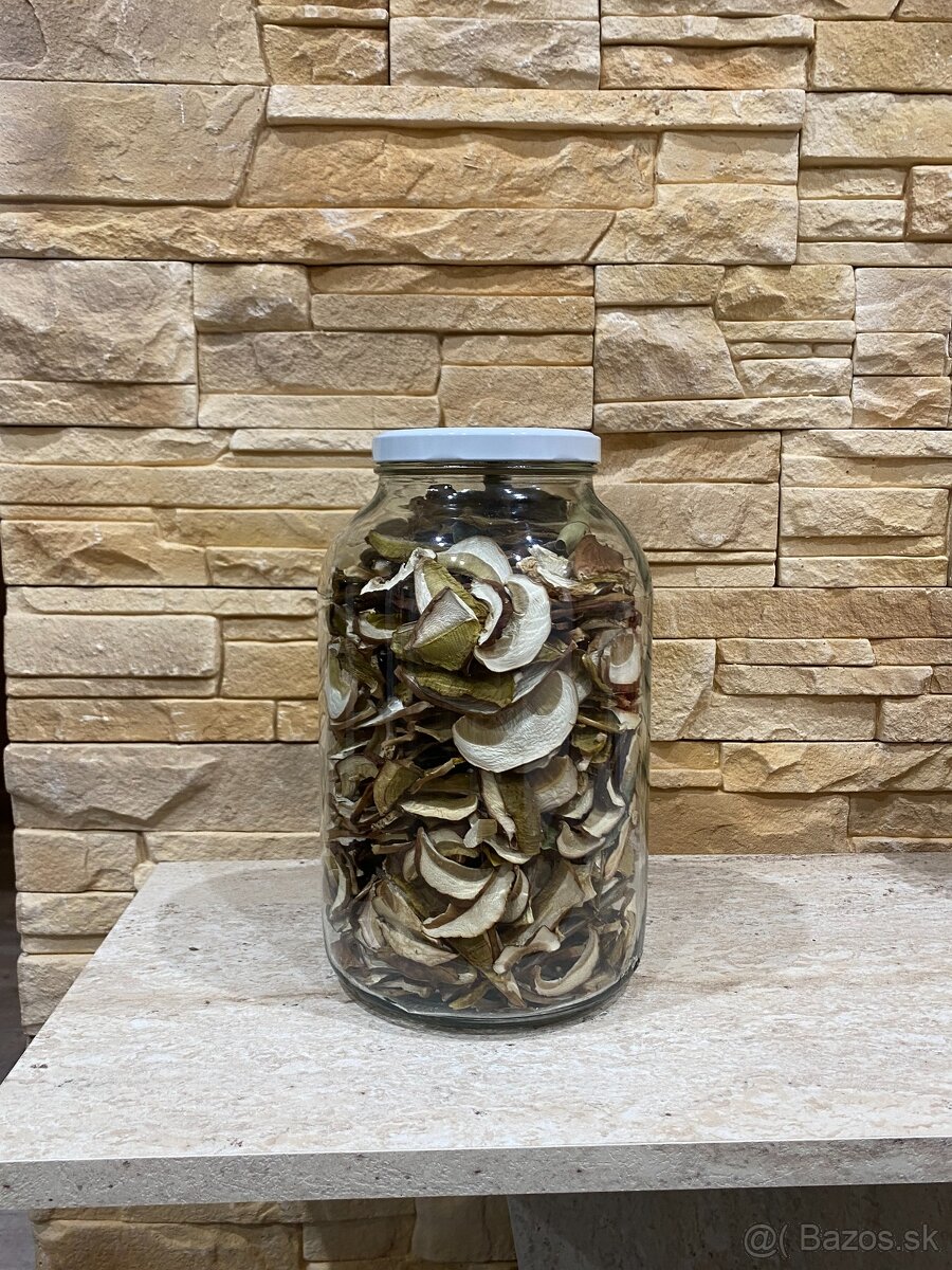 Predám sušené hríby Dubáky iba klobúky 1 trieda