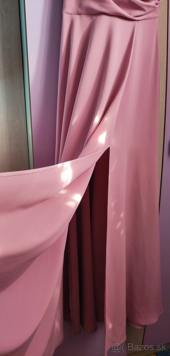 Spoločenské šaty staroružova