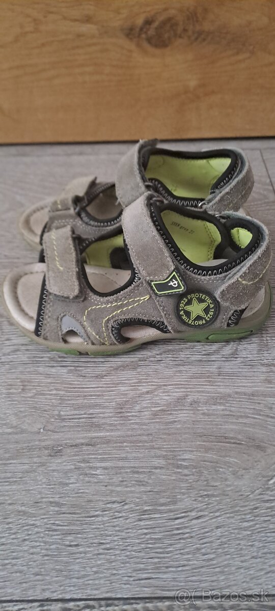Detske sandále Protetika