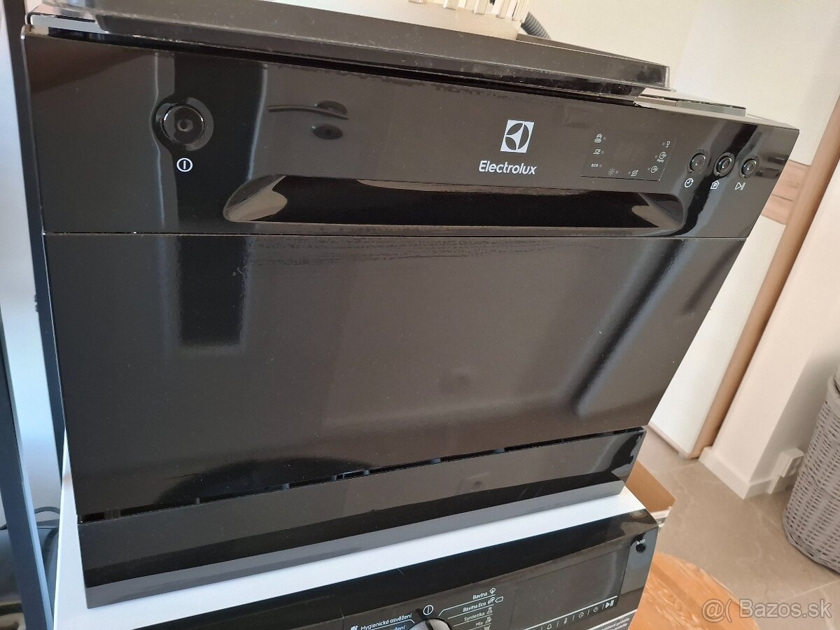 Umývačka riadu Electrolux