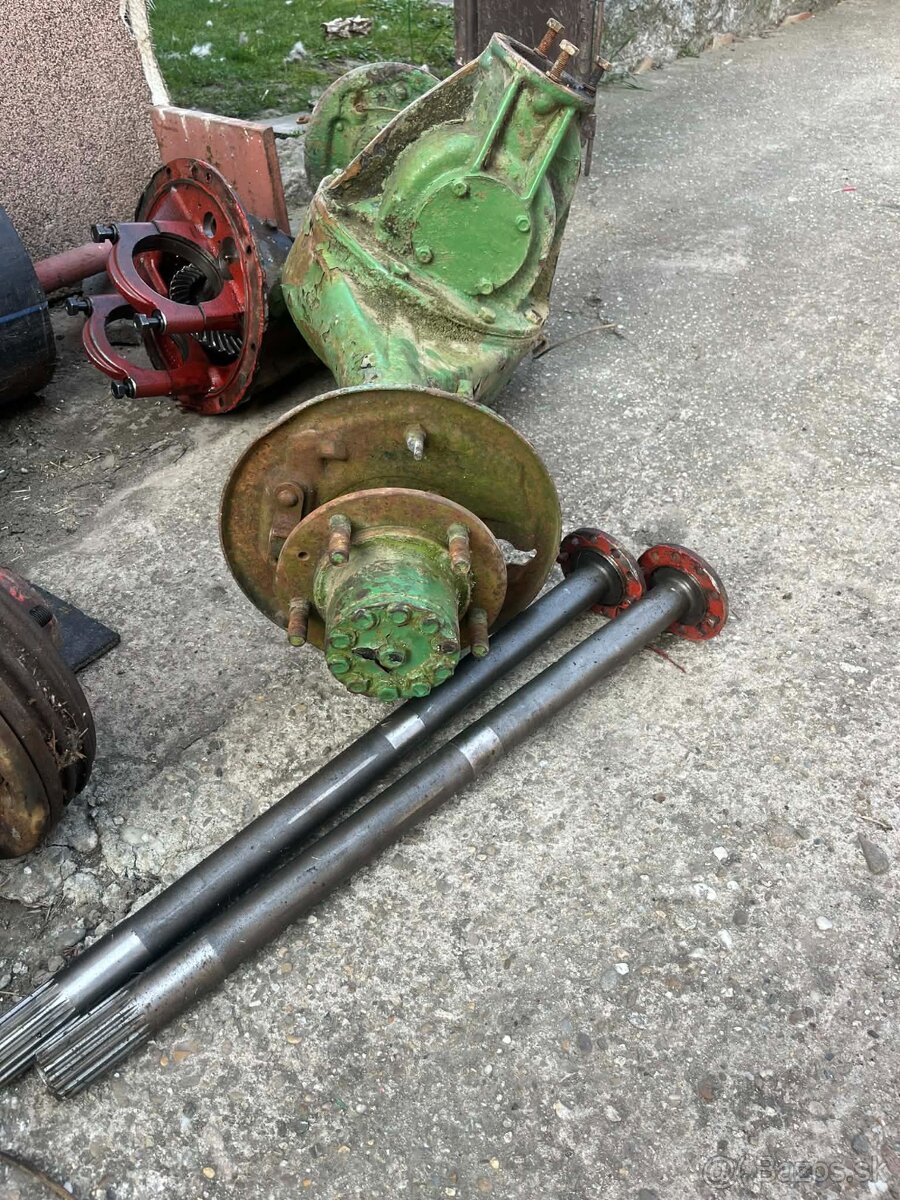 Multicar M22 zadná náprava