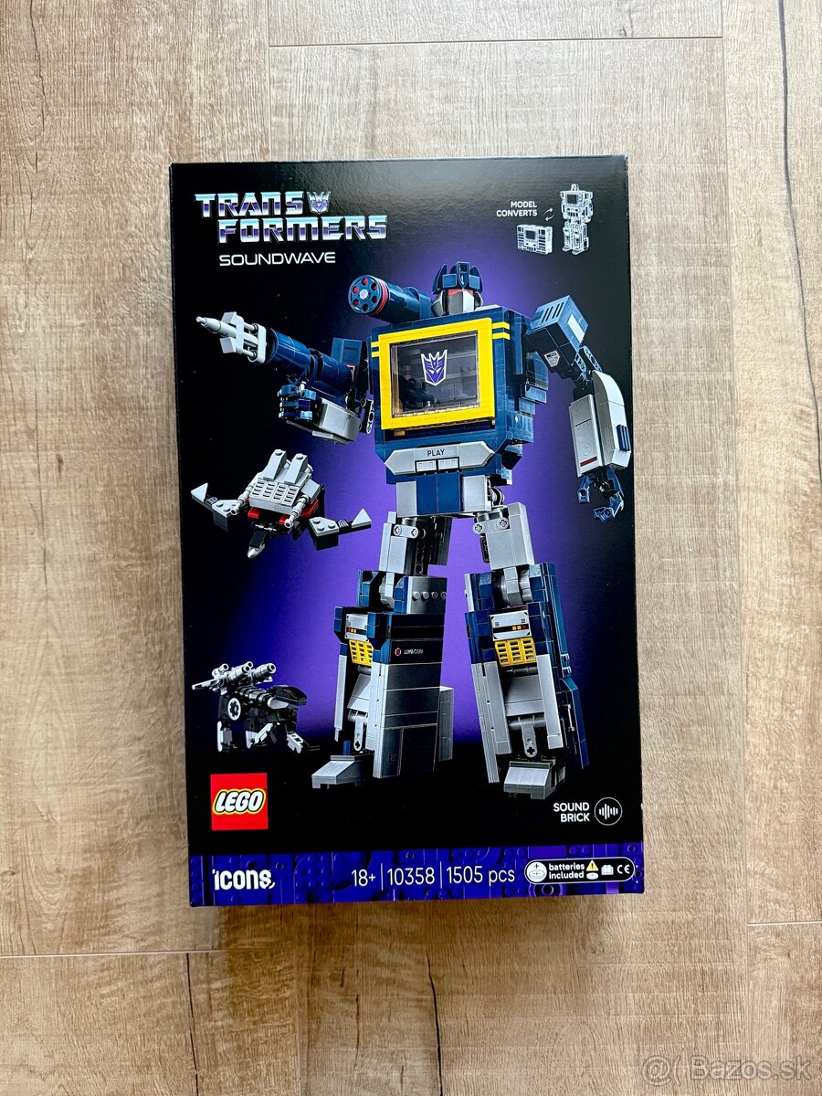 LEGO 10358 Transformers: Soundwave