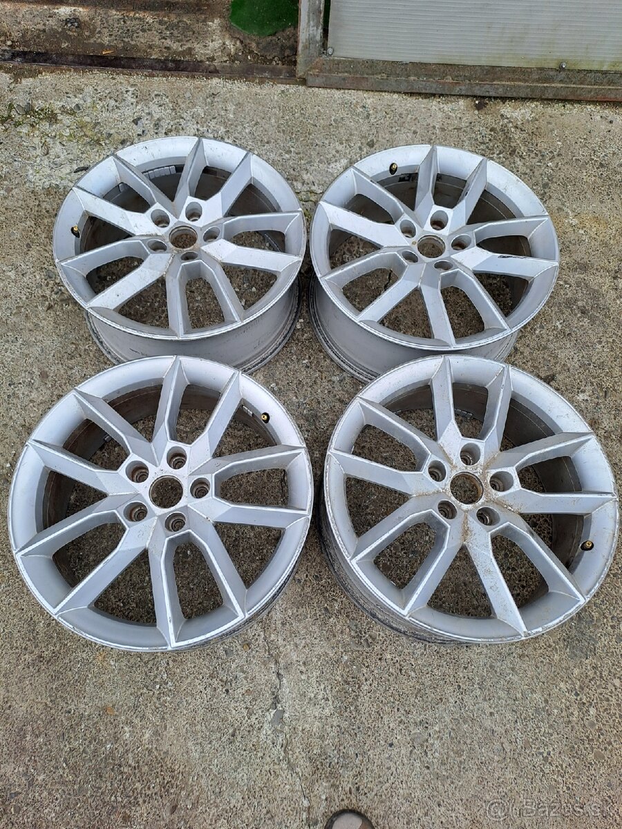 5x112 R18 Škoda Gemini RS