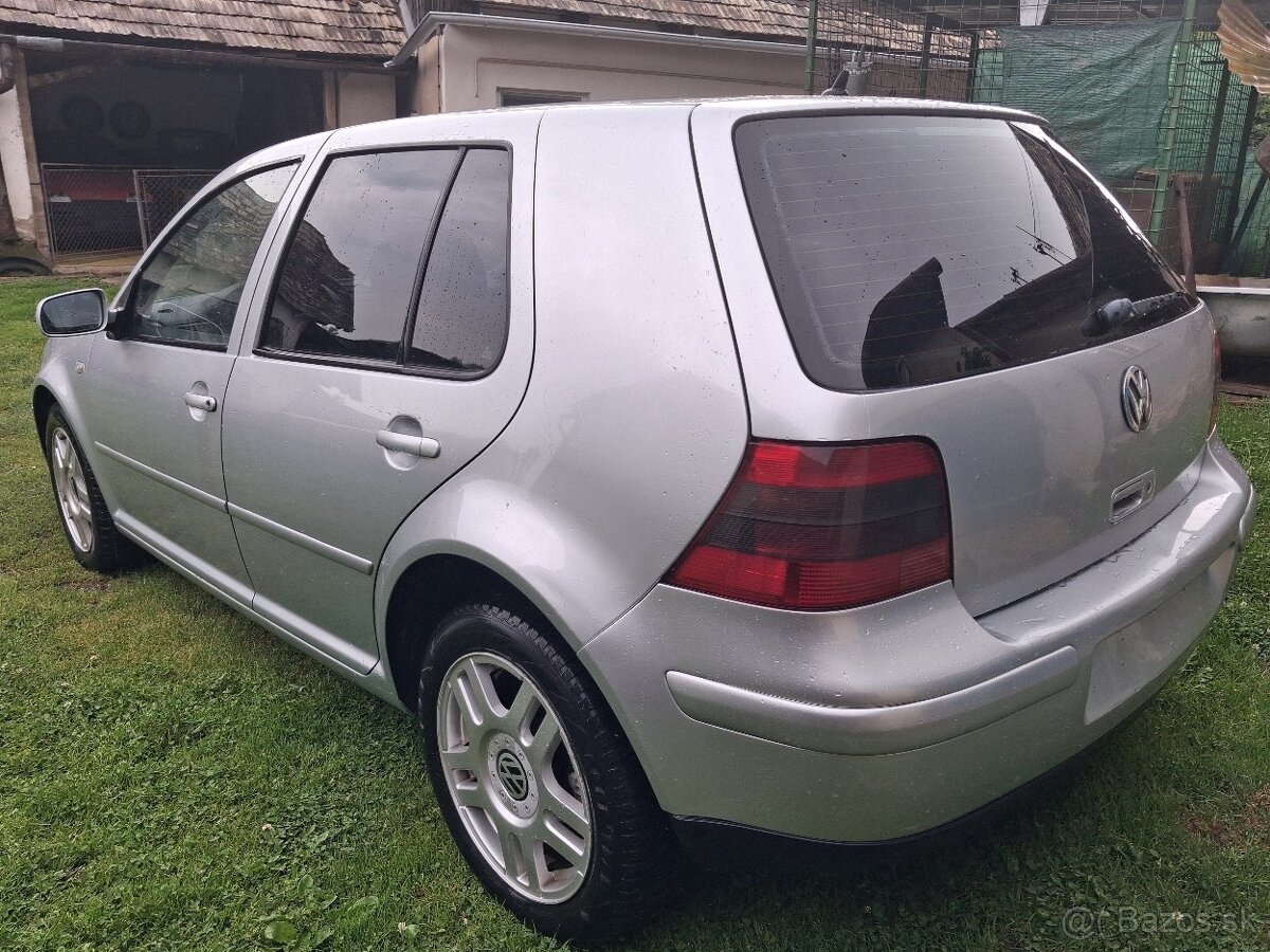 Rozpredám golf 4