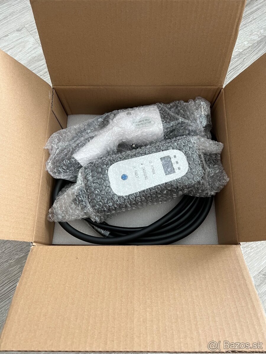 Nabiječka ELEKTROMOBILU TYP1 3,5kw/16A