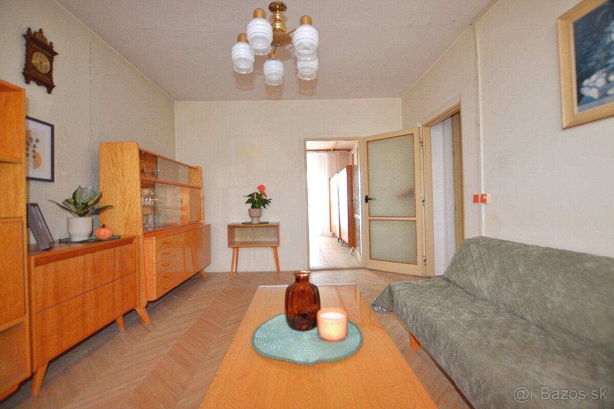 NA PREDAJ | 2 izbový byt s balkónom, 56 m2, sídlisko Západ