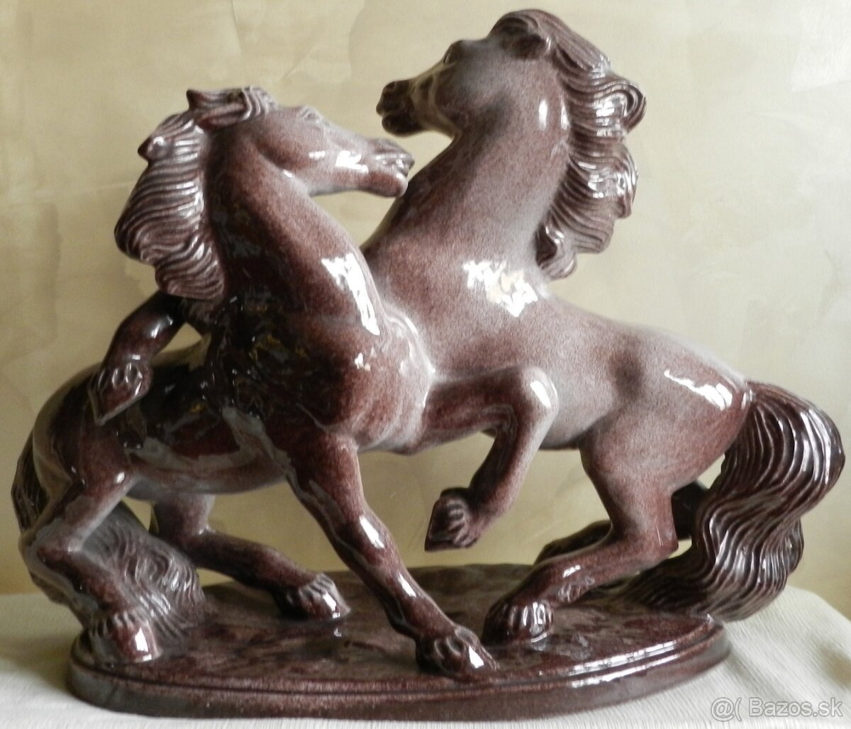 Starozitné porcelánové sošky s konským motívom
