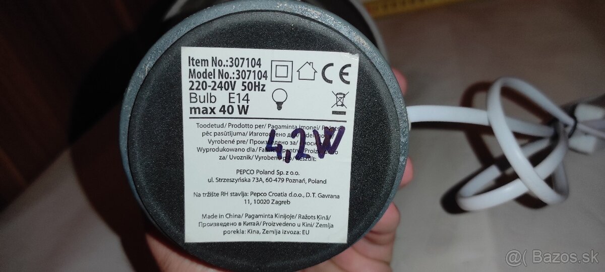 Nočná lampa na 240V