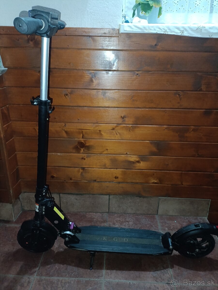 Elektrická kolobežka KUGOO