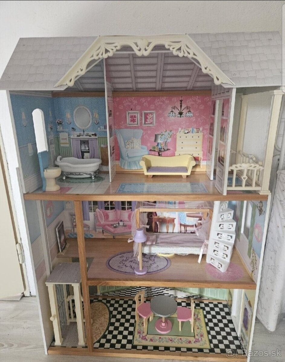 Detský drevený domček na hranie