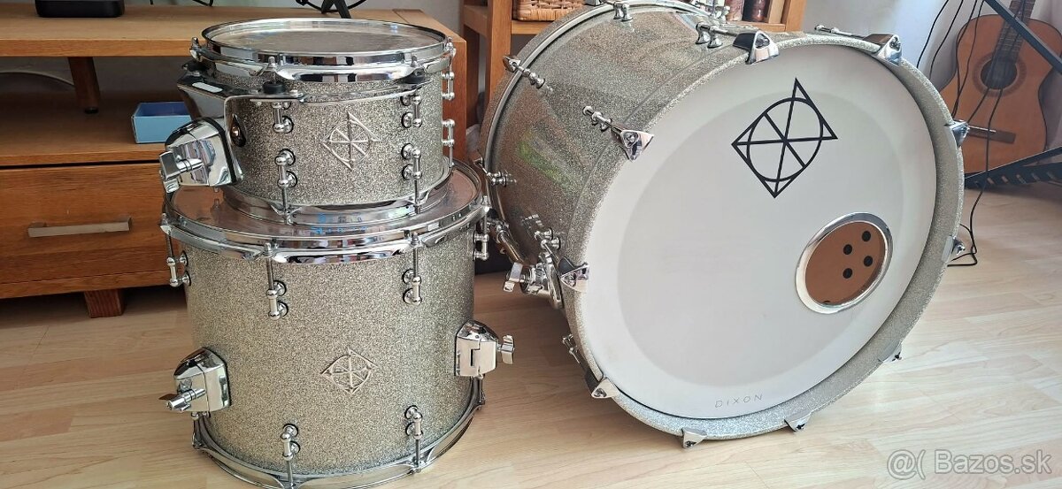 Dixon Artisan
