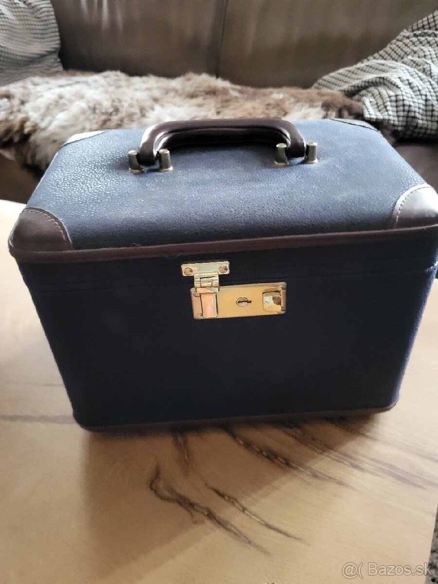 Kozmetický kufrík