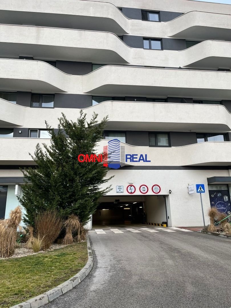 Parkovacie statie Bratislava - Petržalka, Gustava Malého.