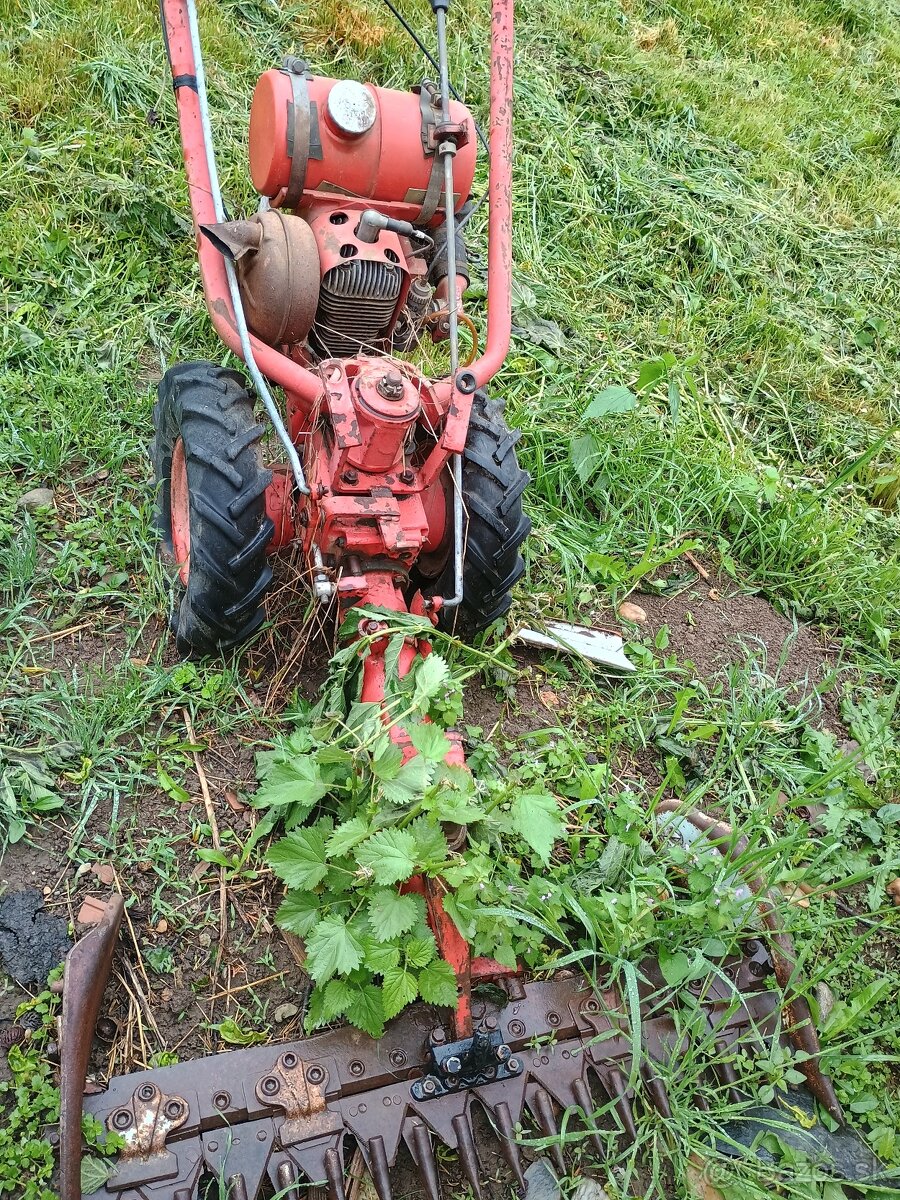 Jičinka MF 70
