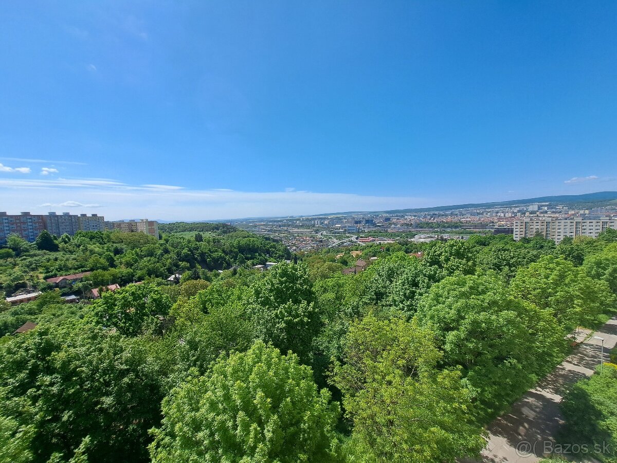 4 izbový byt Kpt.Jaroša 85 m2