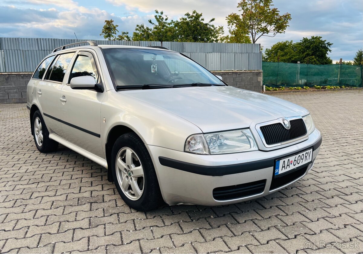 Predam skoda octavia TOUR.