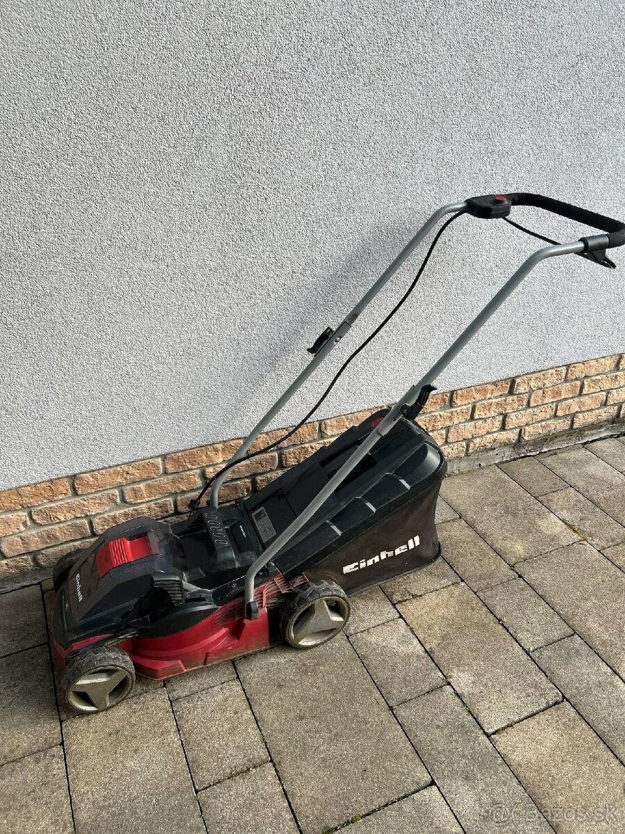 Kosačka na baterie Einhell plne funkčna