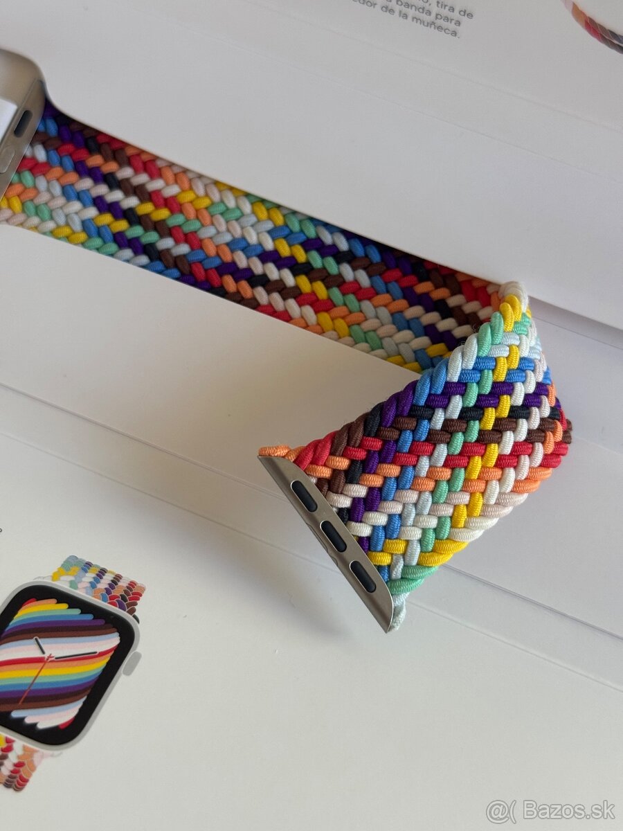 Apple Watch Pride Edition Braided Solo Loop