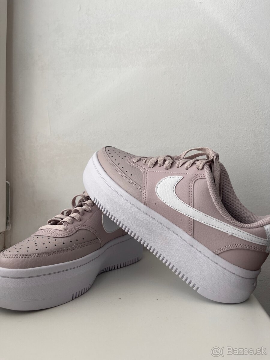 Nike Sneakersy Court Vision Alta Ltr DM0113-005 Fialová