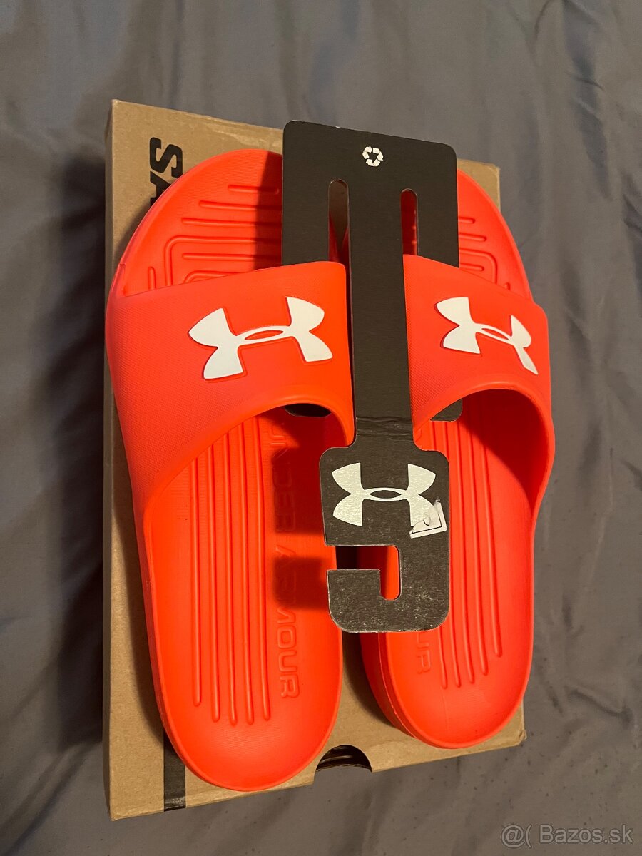 Under Armour šľapky červené nové