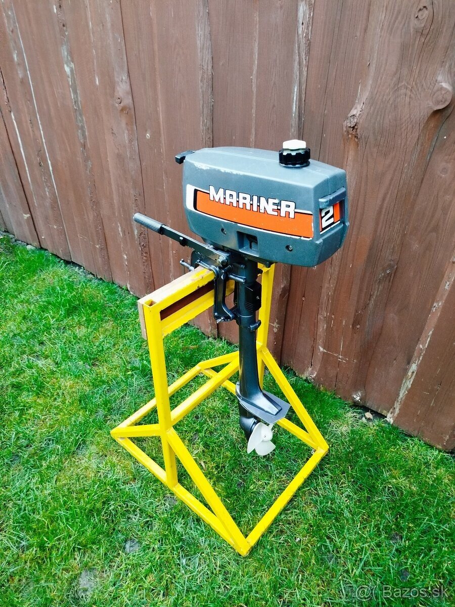 ZÁVESNÝ LODNÝ MOTOR MARINER 2HP