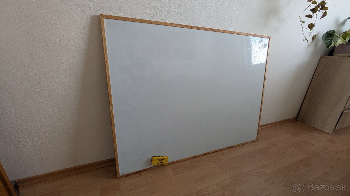 Magnetická tabuľa 120x90