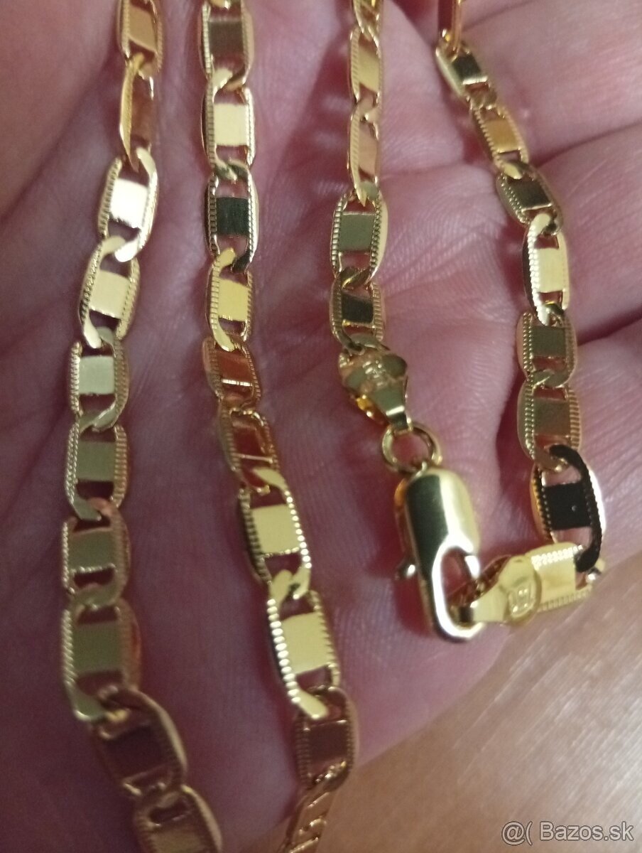 Krásna dámska POZLATENA RETIAZKA..