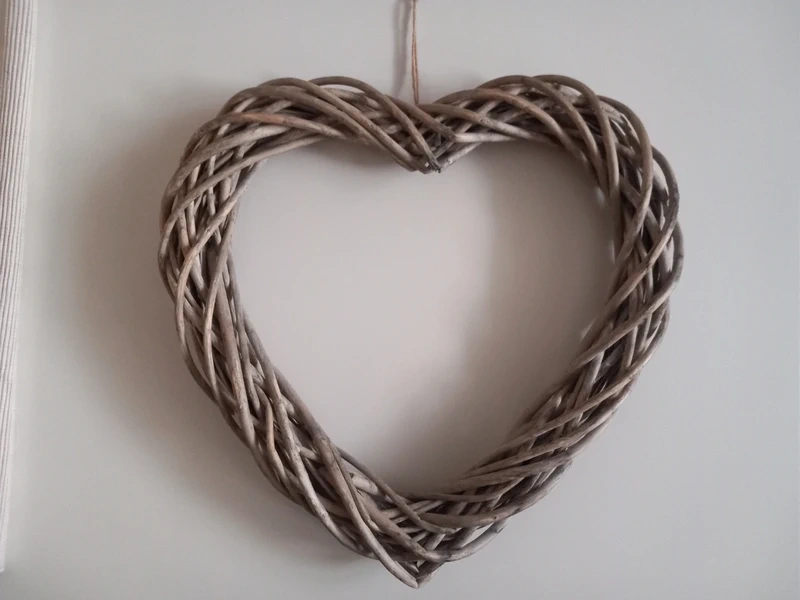 Veľké závesné drevené srdce 36x36 cm
