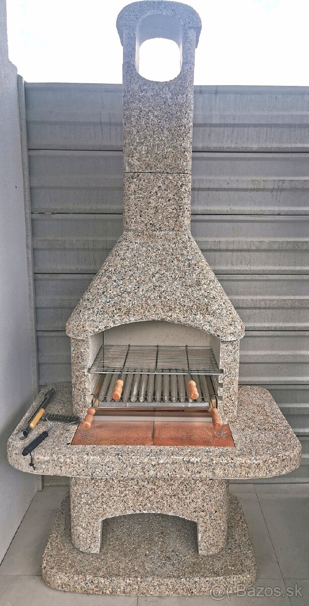 Predám záhradný krb