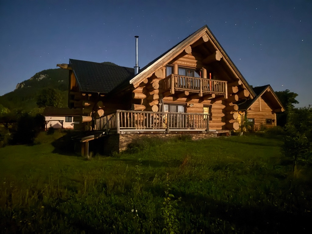 Luxusný zrubový dom v srdci Liptova