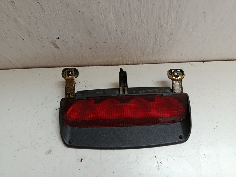 tretie brzdove svetlo skoda felicia 30€