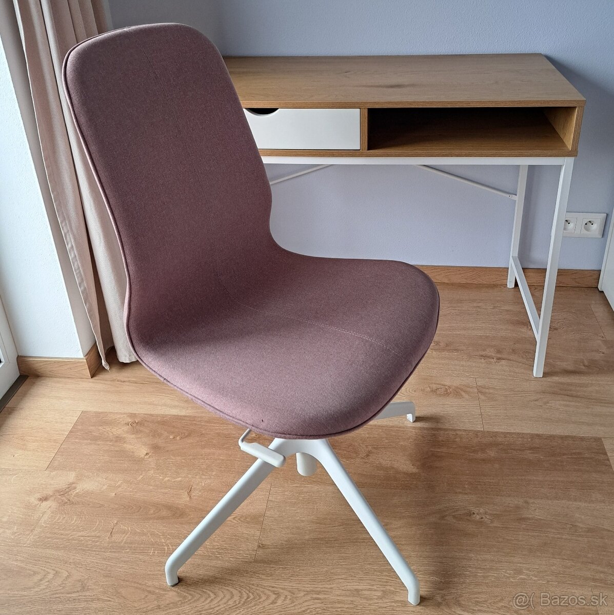 Kancelárska stolička