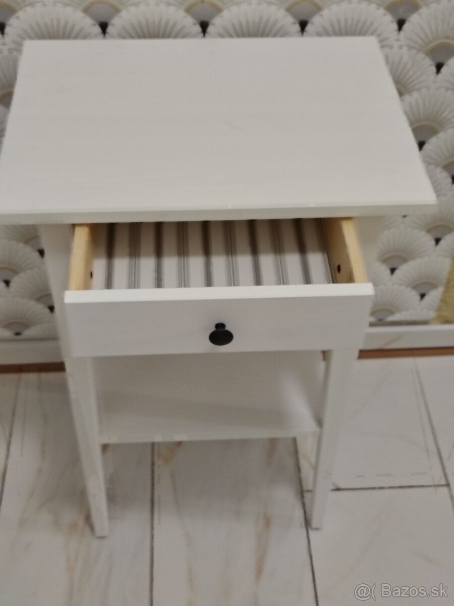 predám IKEA hemnes stolík
