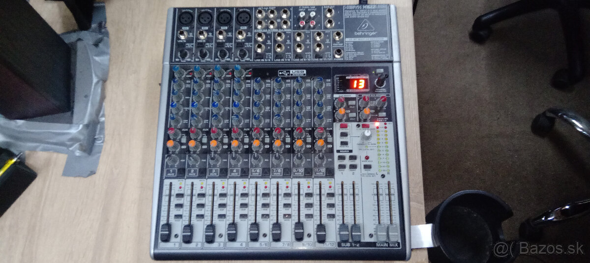 Behringer XENYX X1622 USB
