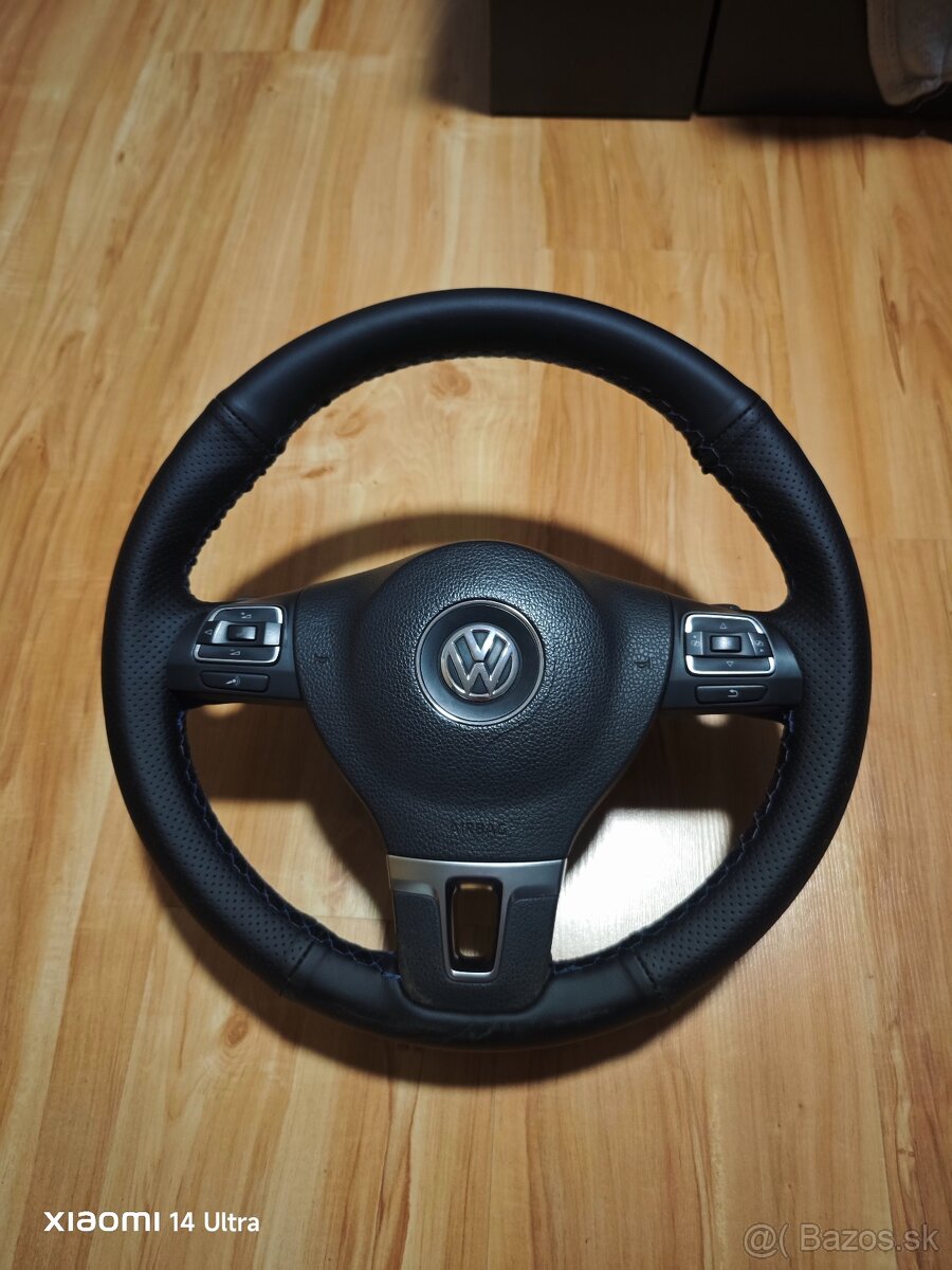 Multifunkčný volant